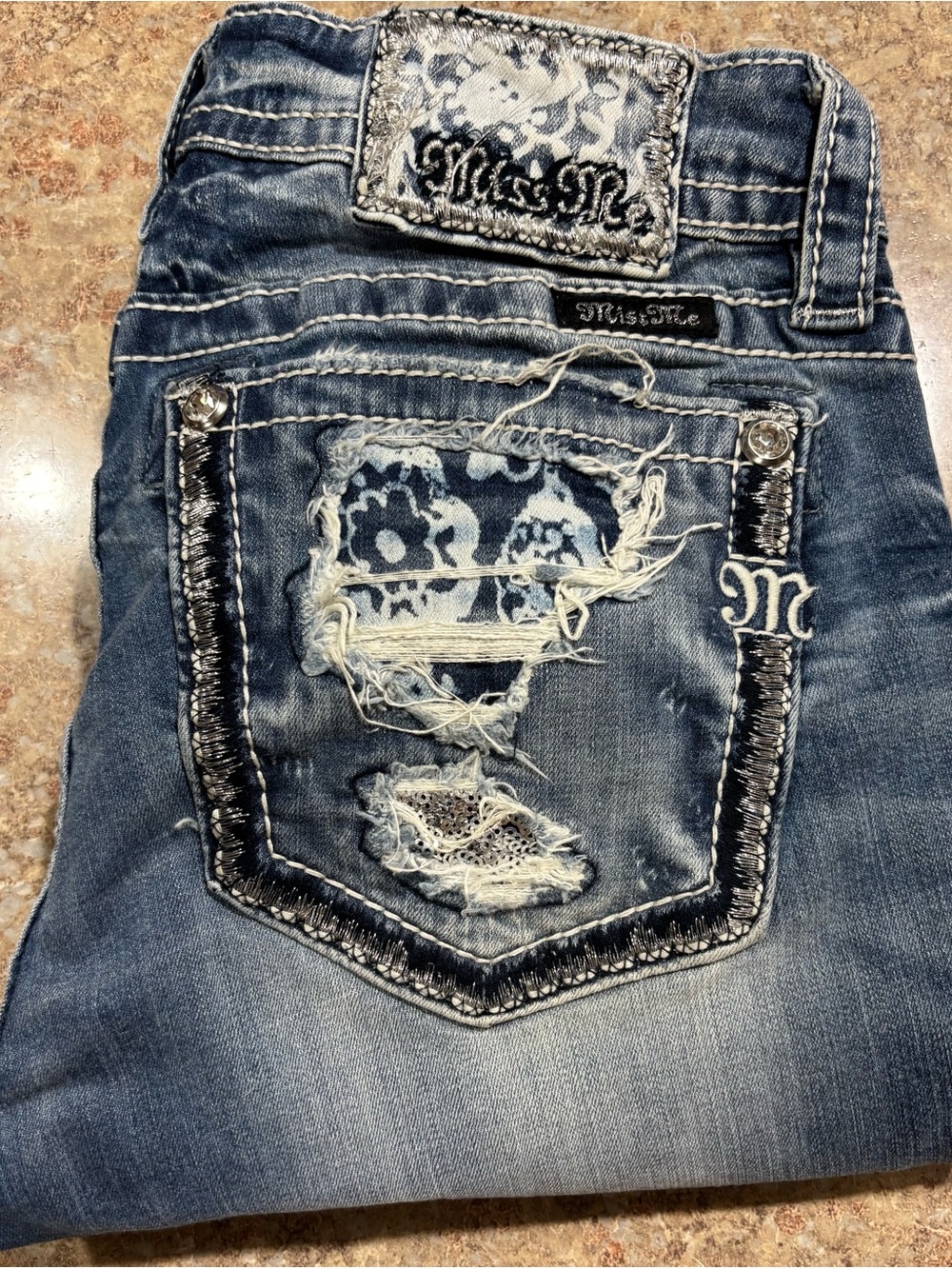 Miss Me Blue Washed Embellished Distressed Capri Jeans